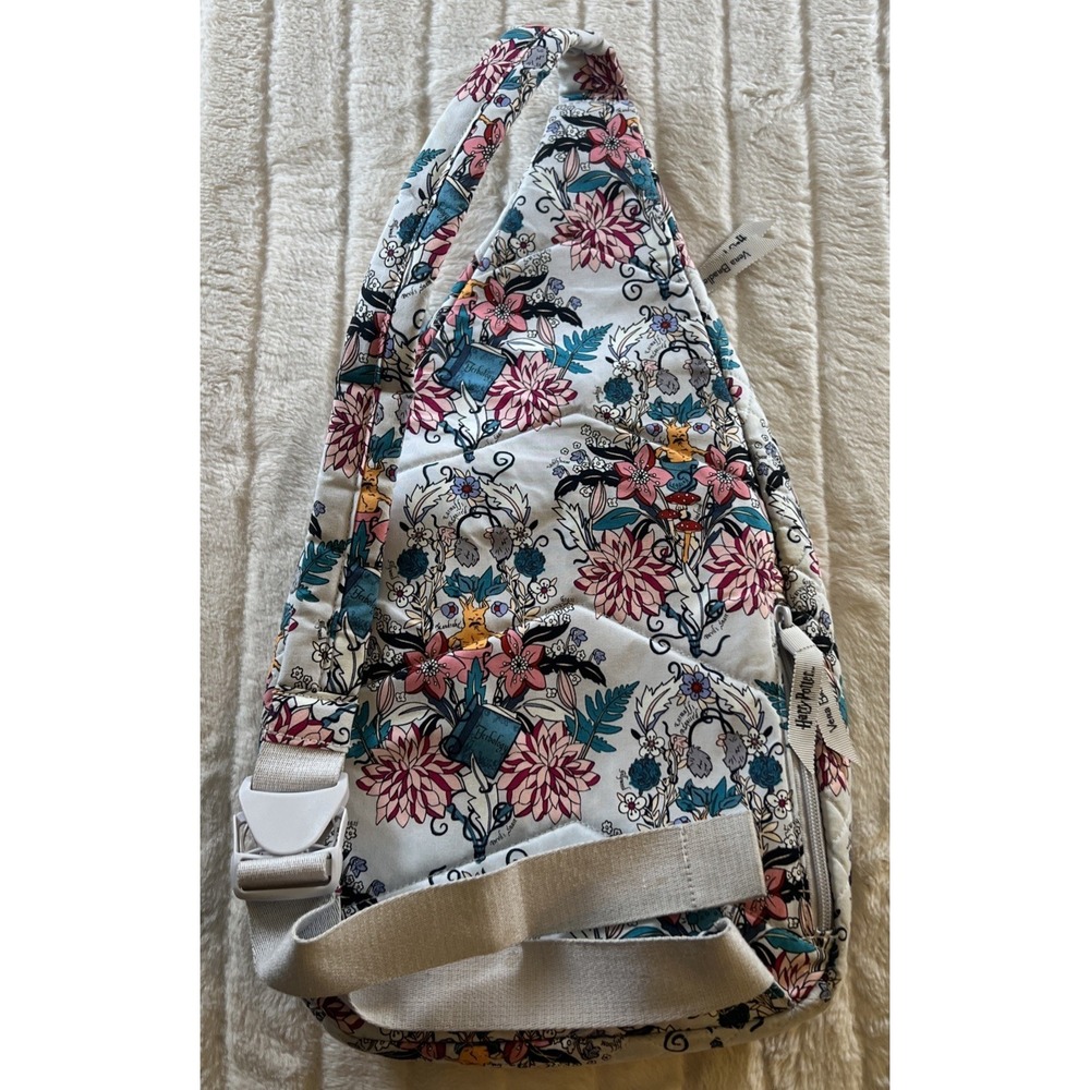 Vera Bradley Harry Potter Herbology Sling Backpack Crossbody Bag Rare - Picture 4 of 6